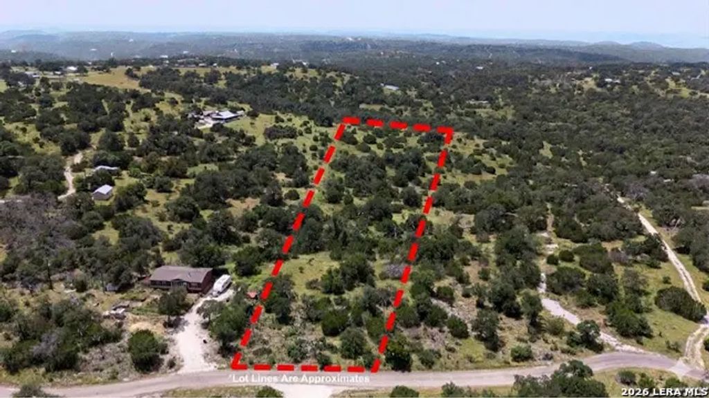 211 Spring Rd, Fredericksburg