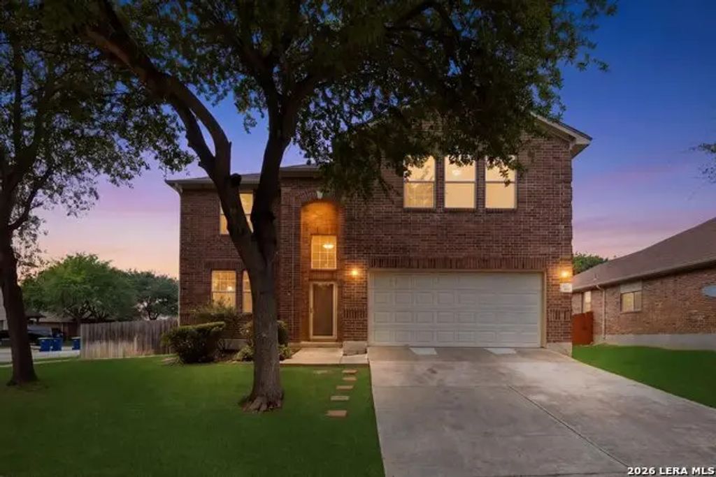 100 Ling Lane, Cibolo