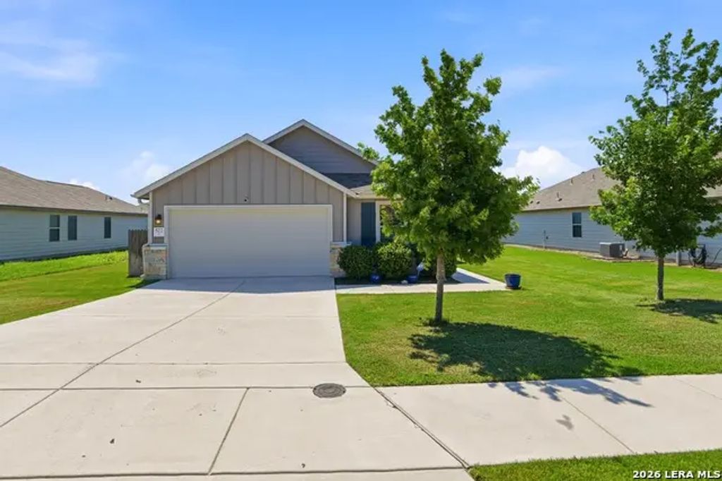 522 Sand Trail St, New Braunfels