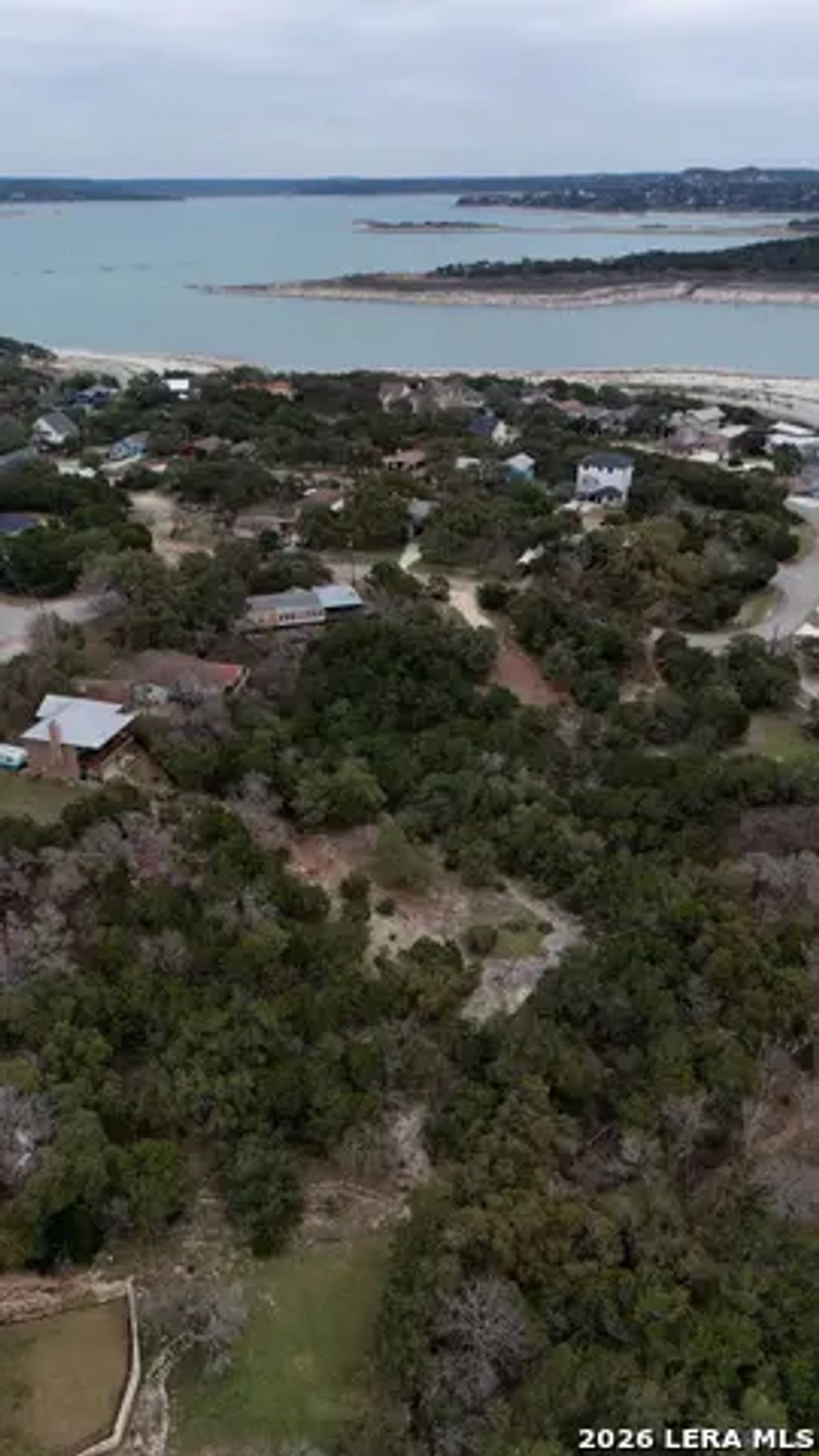 1466 & 1476 Paradise Dr, Canyon Lake