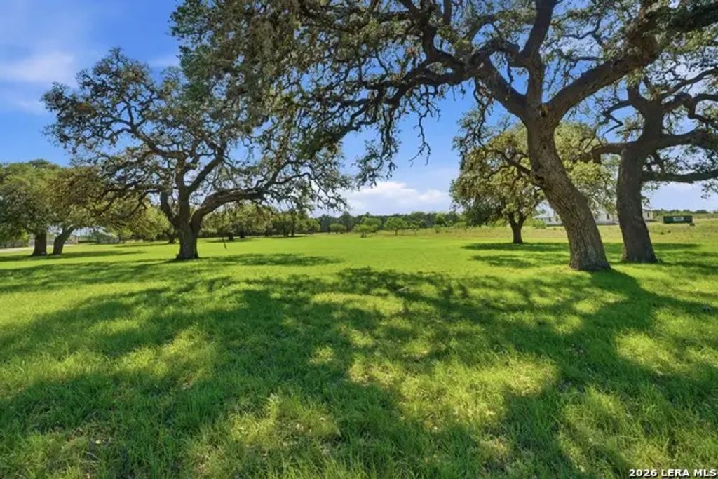177 Bridlegate Blvd, Bandera