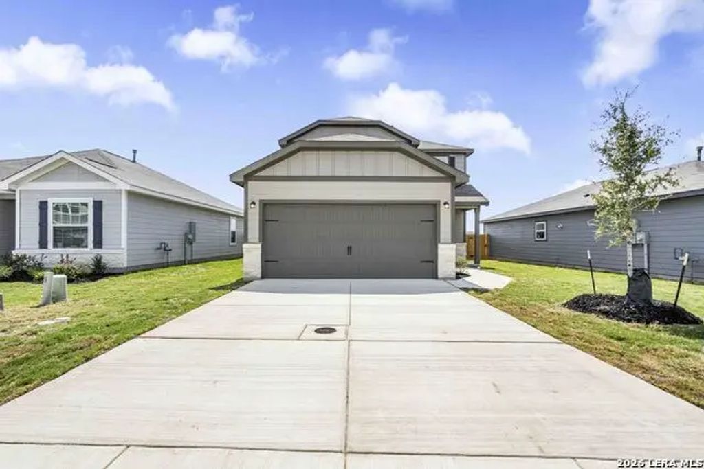 3435 Warlow Branch, San Antonio