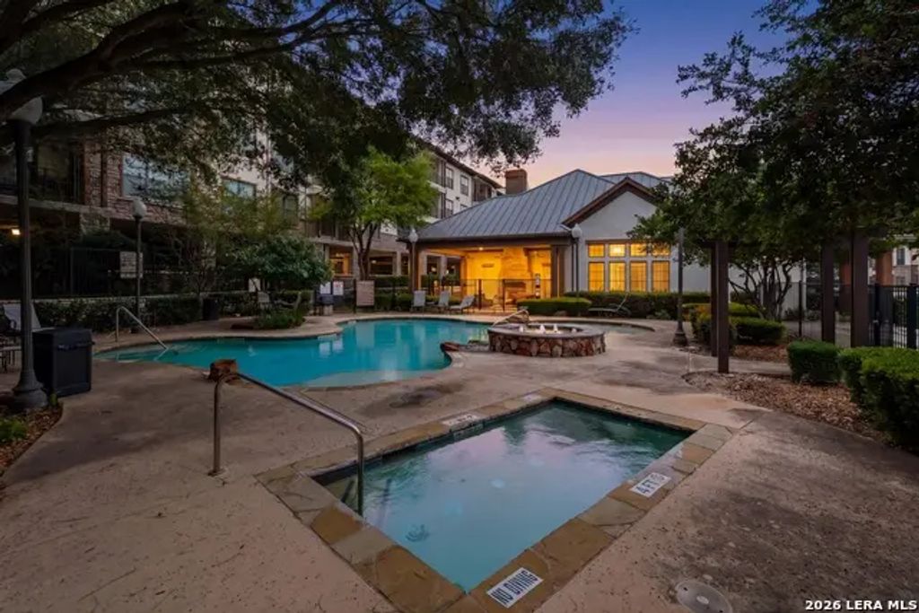 7342 Oak Manor Dr 3101, San Antonio