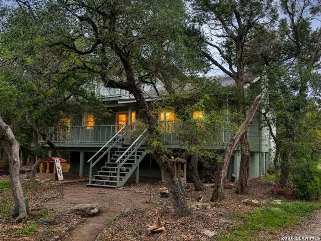 7821 Elk Dr., Spring Branch