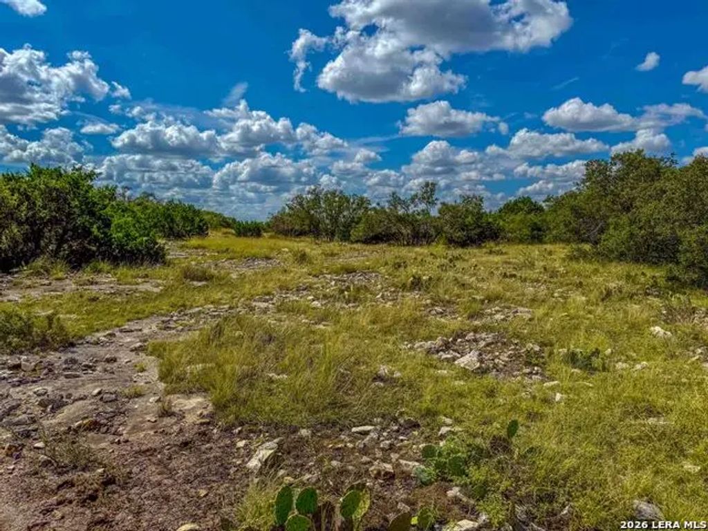 20945 Cactus Rd, Eldorado