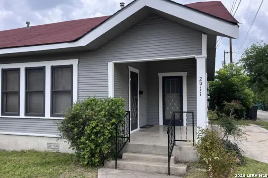 2907 N Elmendorf, San Antonio