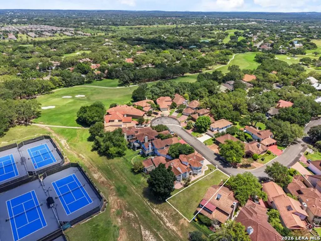 29431 Summit Ridge Dr, Fair Oaks Ranch