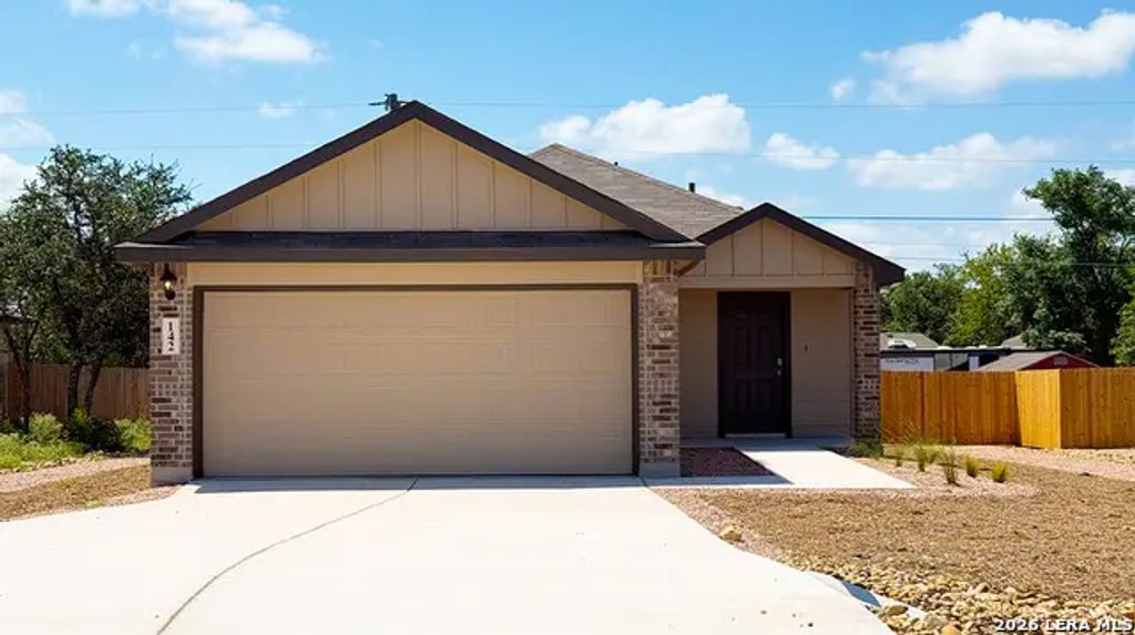 142 Lilli's Lane, Comfort