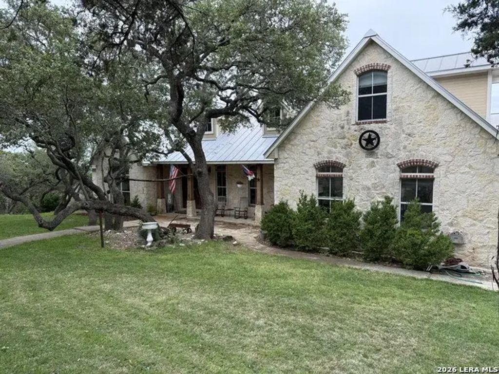26302 Quail Grove Ln, Boerne