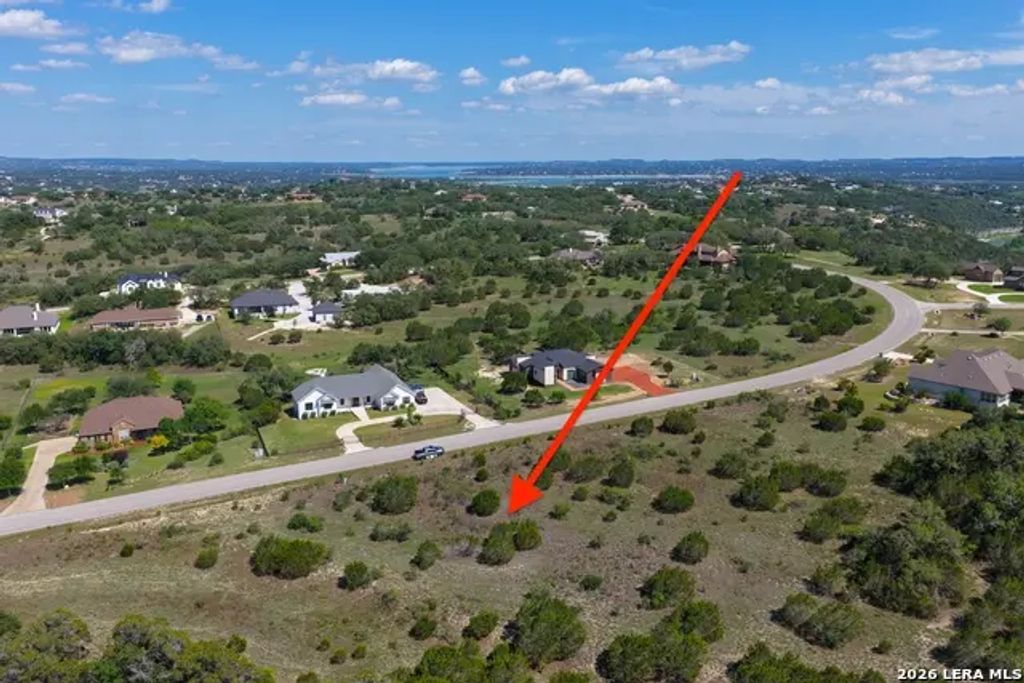 634 Mystic Pkwy, Spring Branch