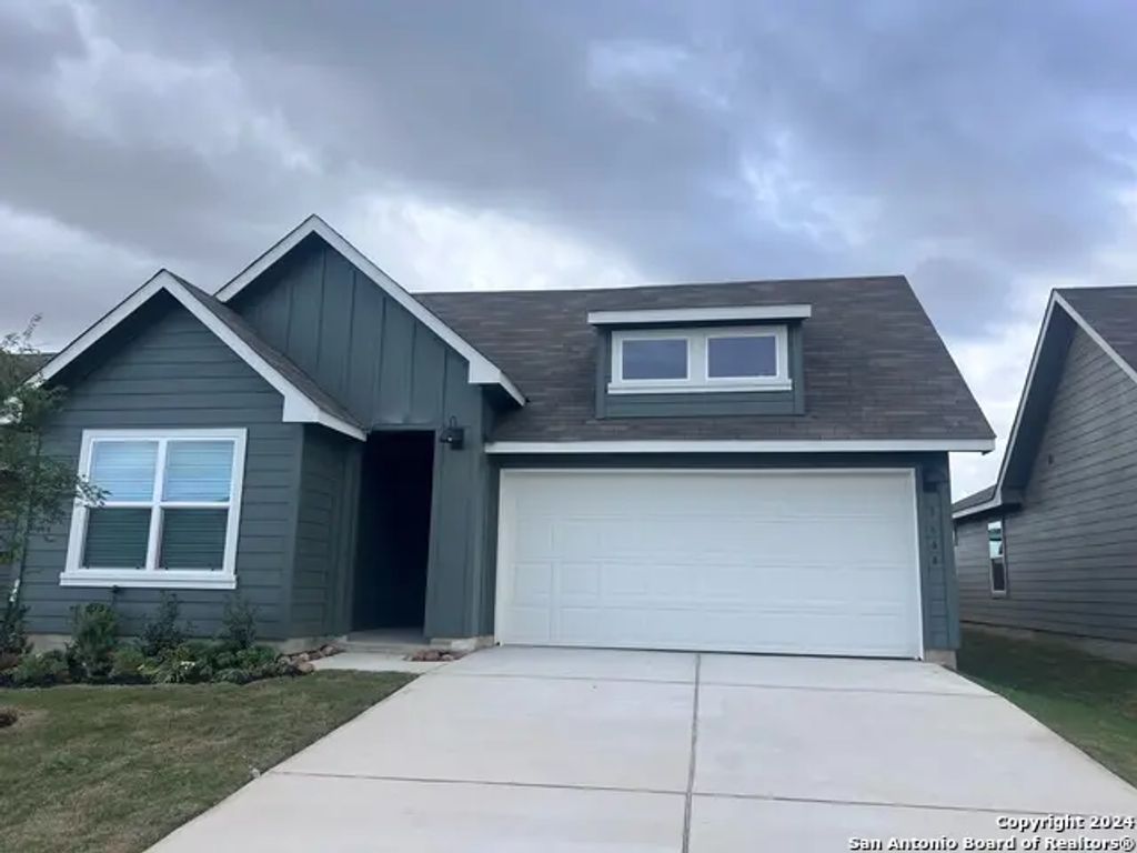 1644 Layne Loop, New Braunfels