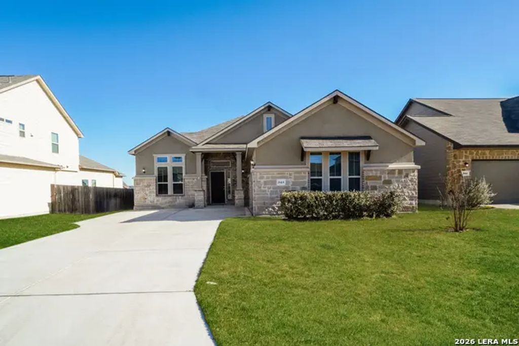 848 Gray Cloud Dr, New Braunfels