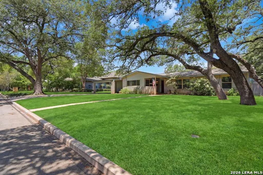 455 Laramie Dr., San Antonio