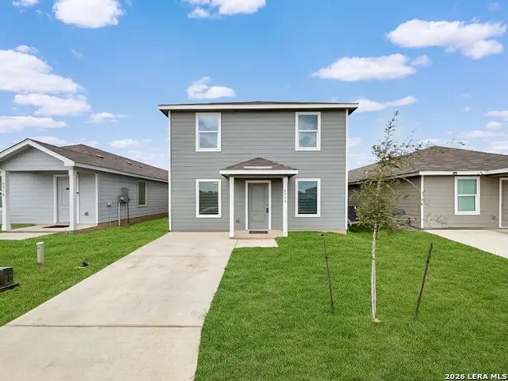 6914 Dorato Ridge, Elmendorf