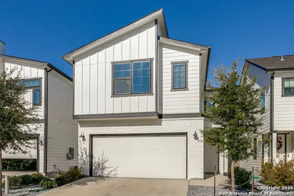 16011 Babcock Rd #4, San Antonio