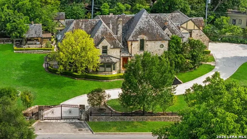 604 E Olmos, Olmos Park