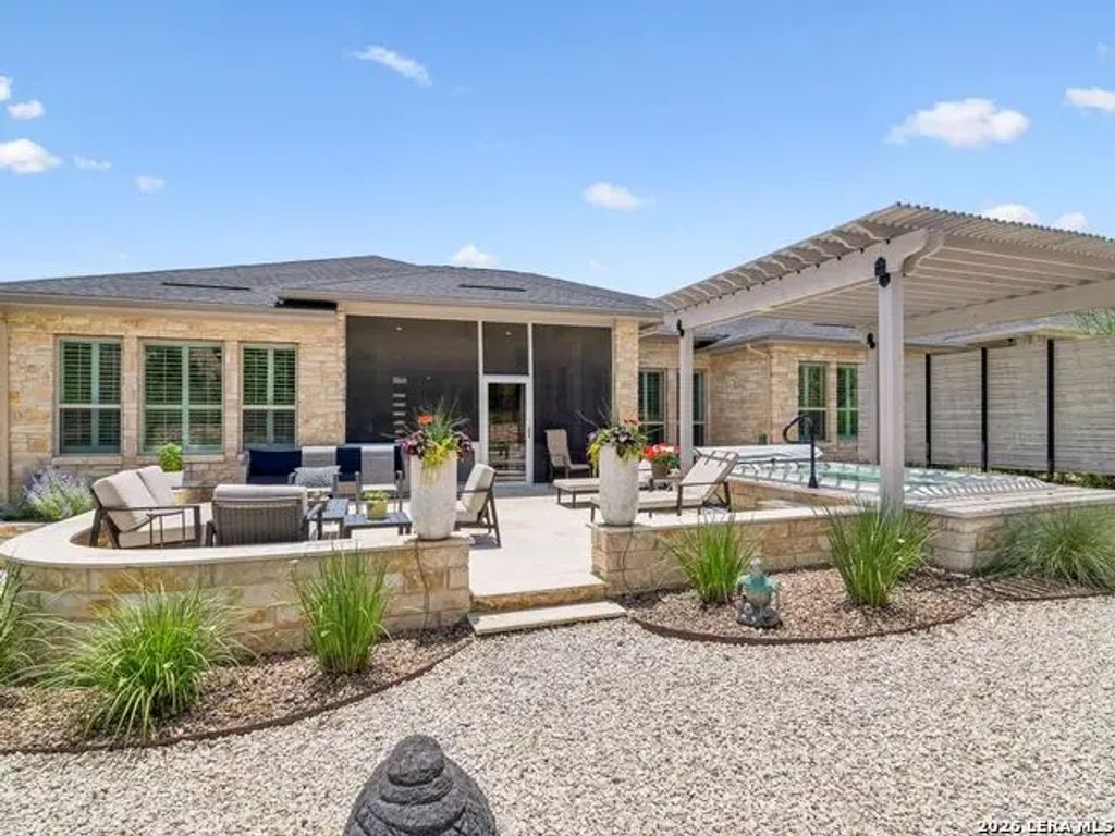224 Sweeping Sage Ln, San Marcos