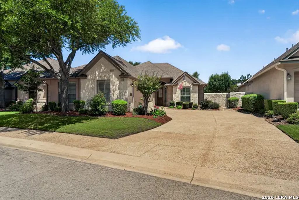 239 Garden Hl, San Antonio