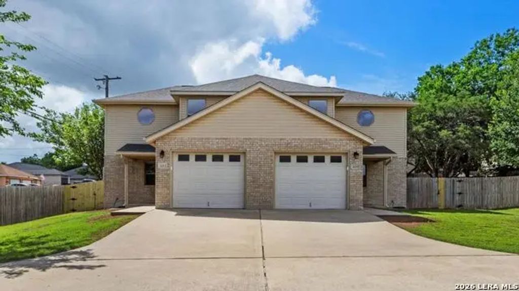 3013/3015 Green Mountain Drive, New Braunfels