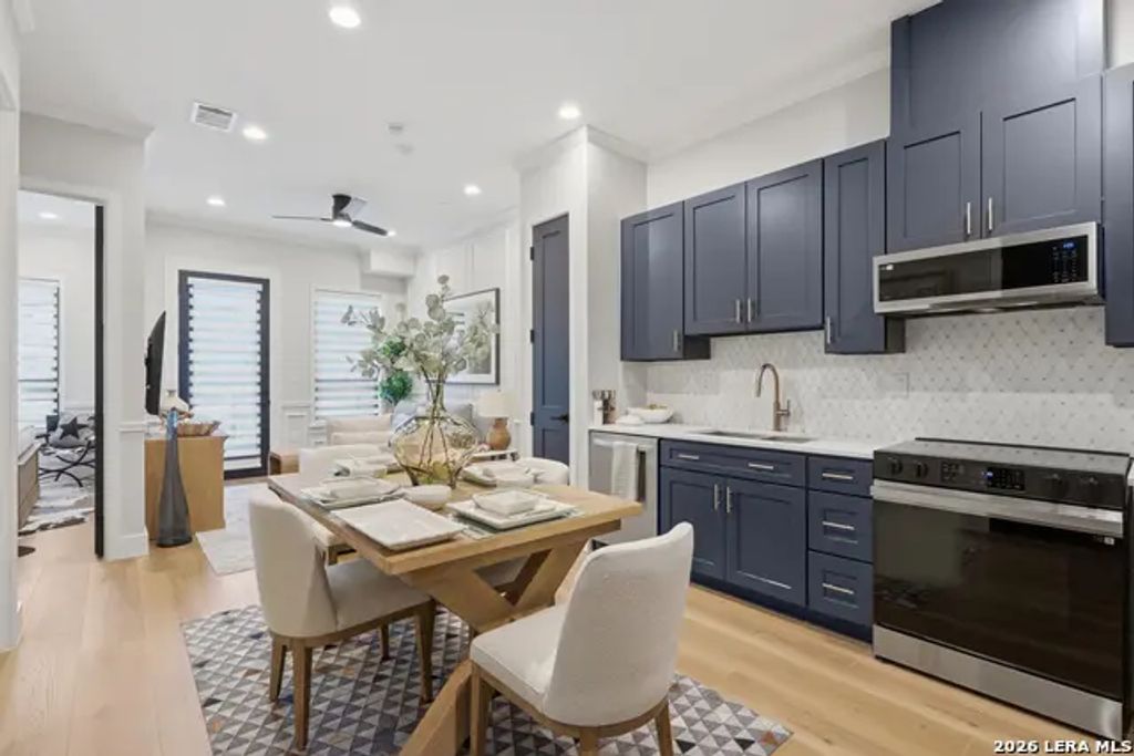 10899 S Hausman 203, San Antonio