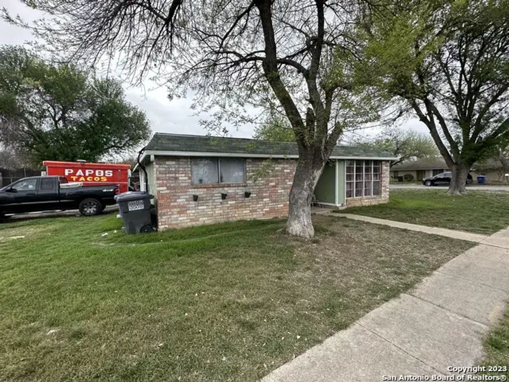 5739 Stiffkey, San Antonio