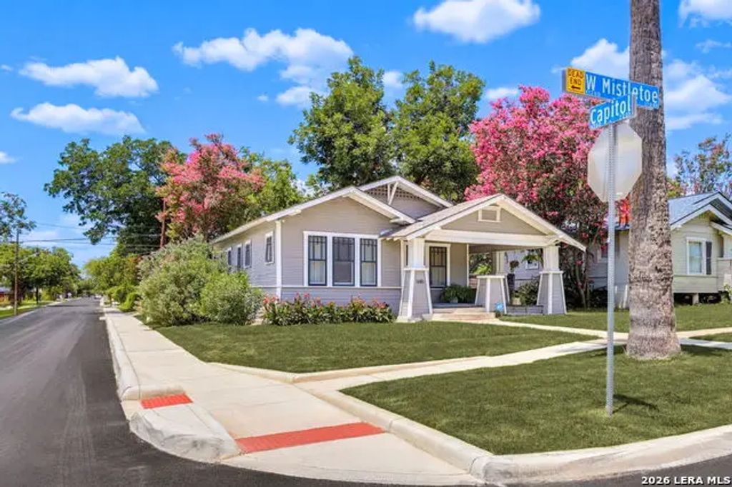 1145 W Mistletoe Ave, San Antonio