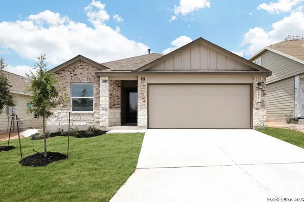 9947 Pears Ml, San Antonio