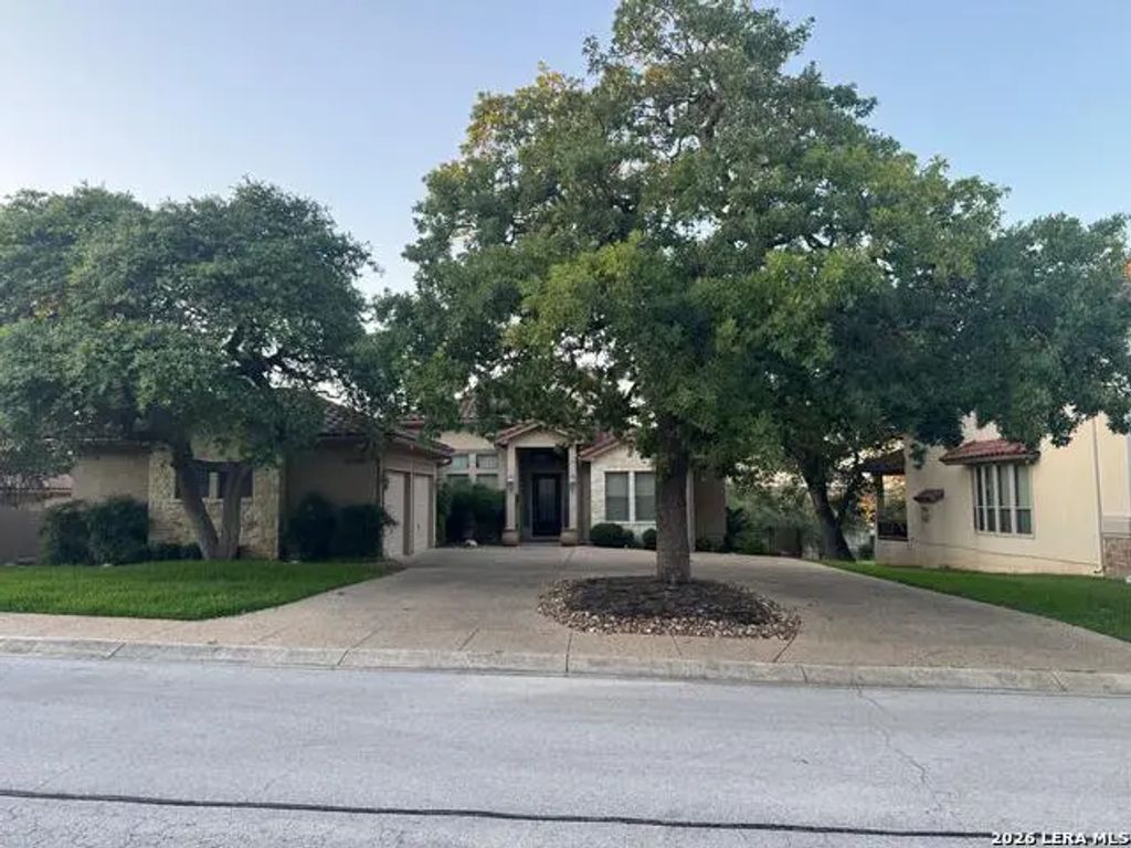 25346 Estancia Cir, San Antonio