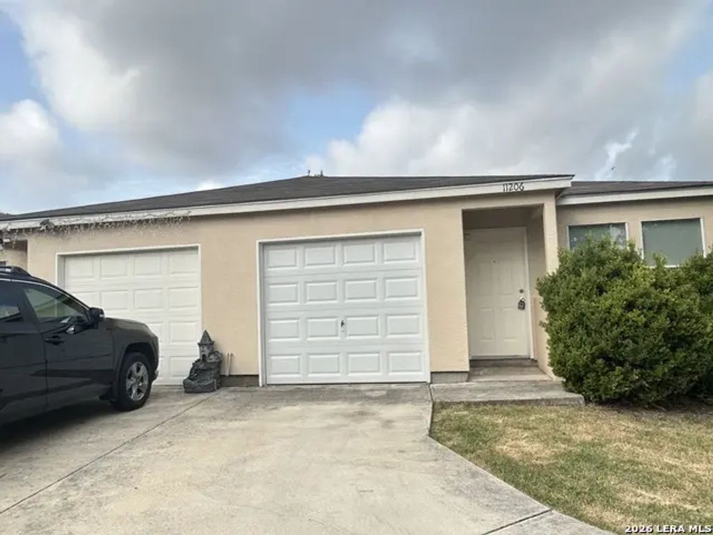 11206 Center Point Rd, San Antonio