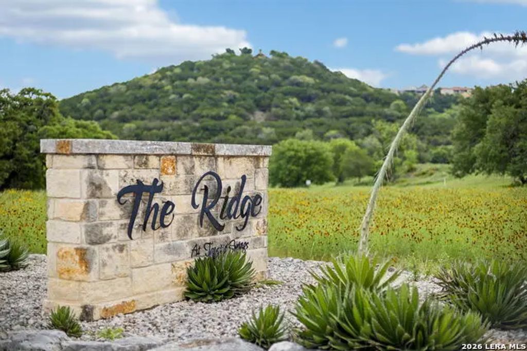 428 Paradise Point, Boerne