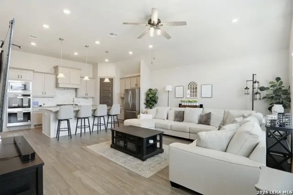 341 Misty Sails, Cibolo