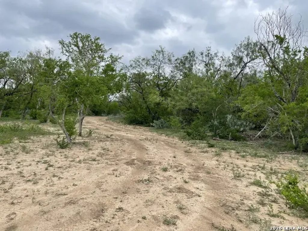 Claymore, San Antonio