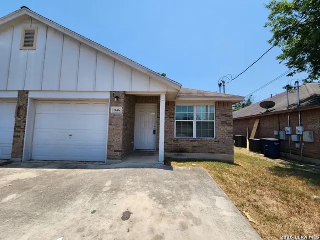 1146 Misty Acres Dr, New Braunfels