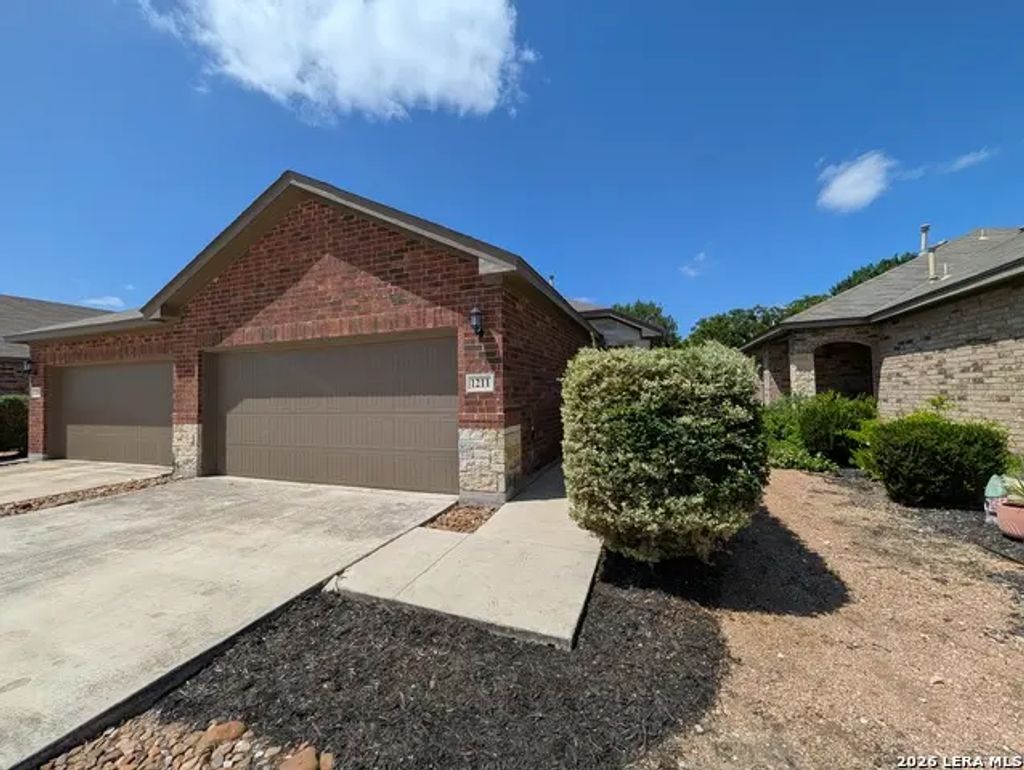 1211 Old Fm 306, New Braunfels