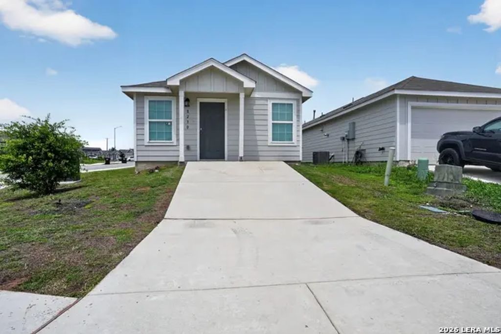 8230 Piedra Medina, San Antonio