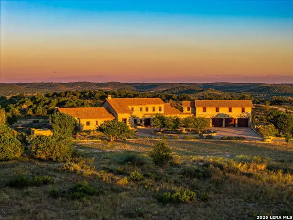 250 Hidden Hills Ranch, Camp Verde