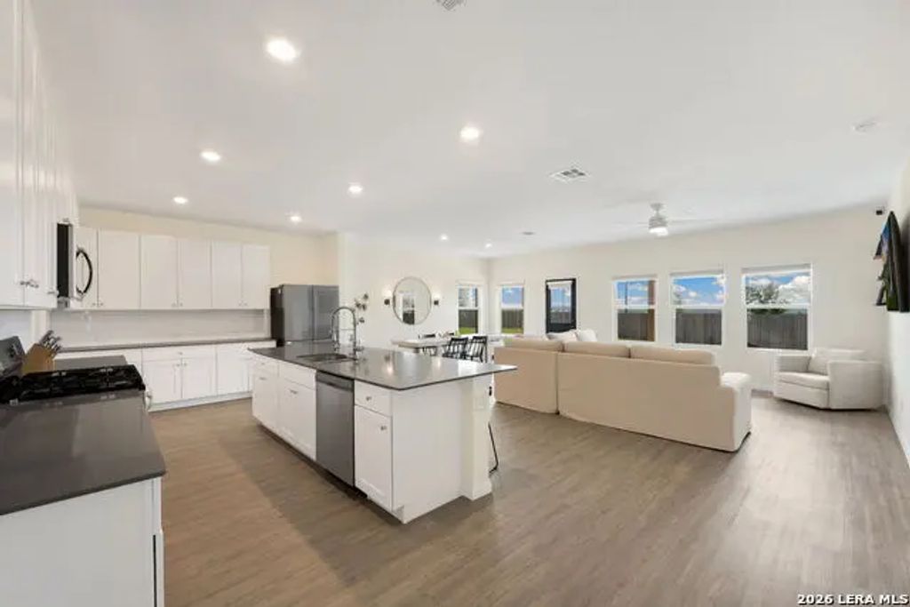 32346 Star Anise Way, Bulverde
