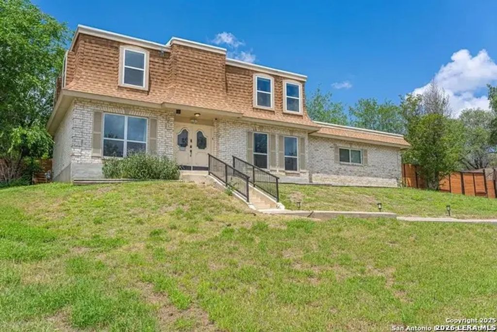 4515 Golf View Dr, San Antonio
