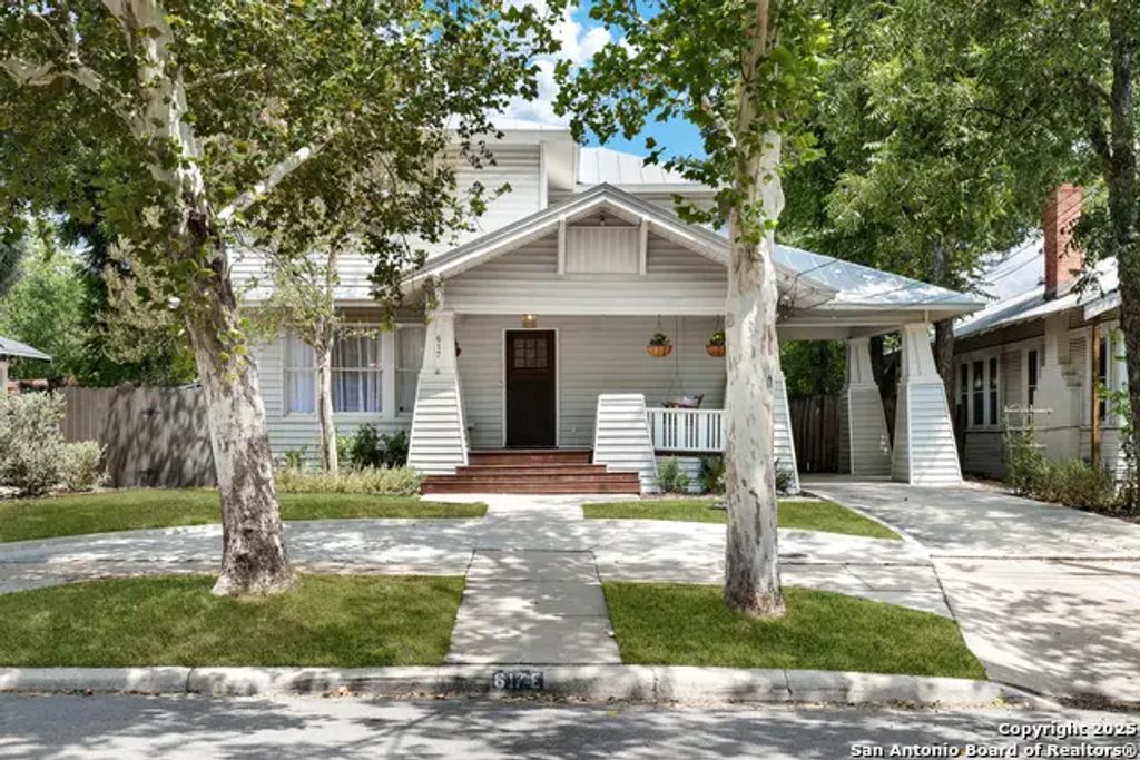 617 E Park Ave, San Antonio
