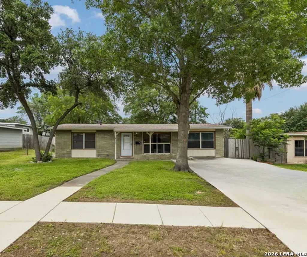 342 Maplewood Ln, San Antonio