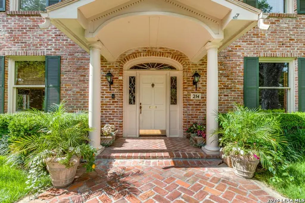 214 Terrell Rd, Terrell Hills