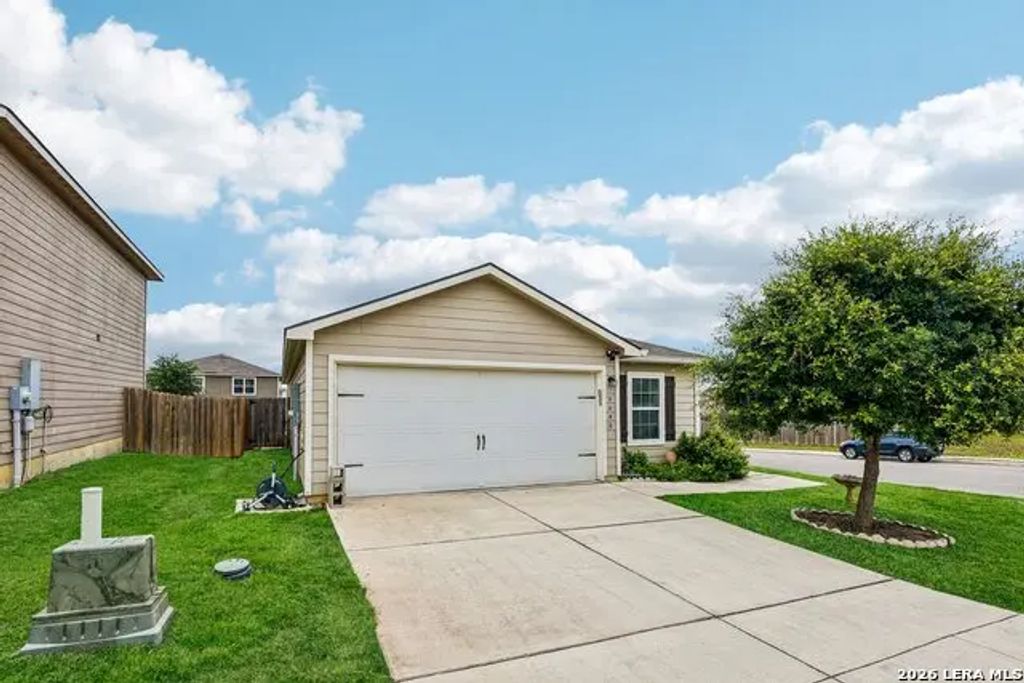 6640 Rosenthal Pass, San Antonio