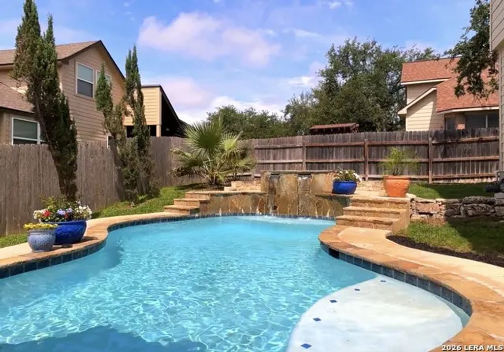 1618 Heavens Peak, San Antonio
