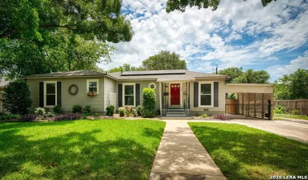 108 Chevy Chase Dr, San Antonio