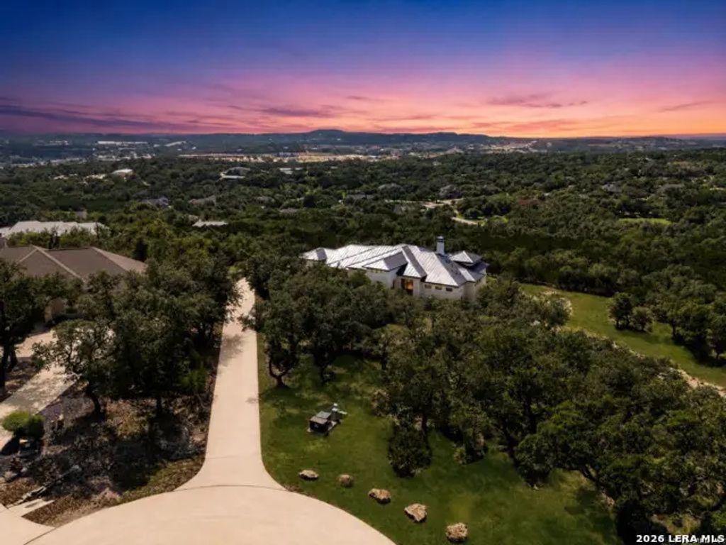 189 Eagle Crest, Spring Branch