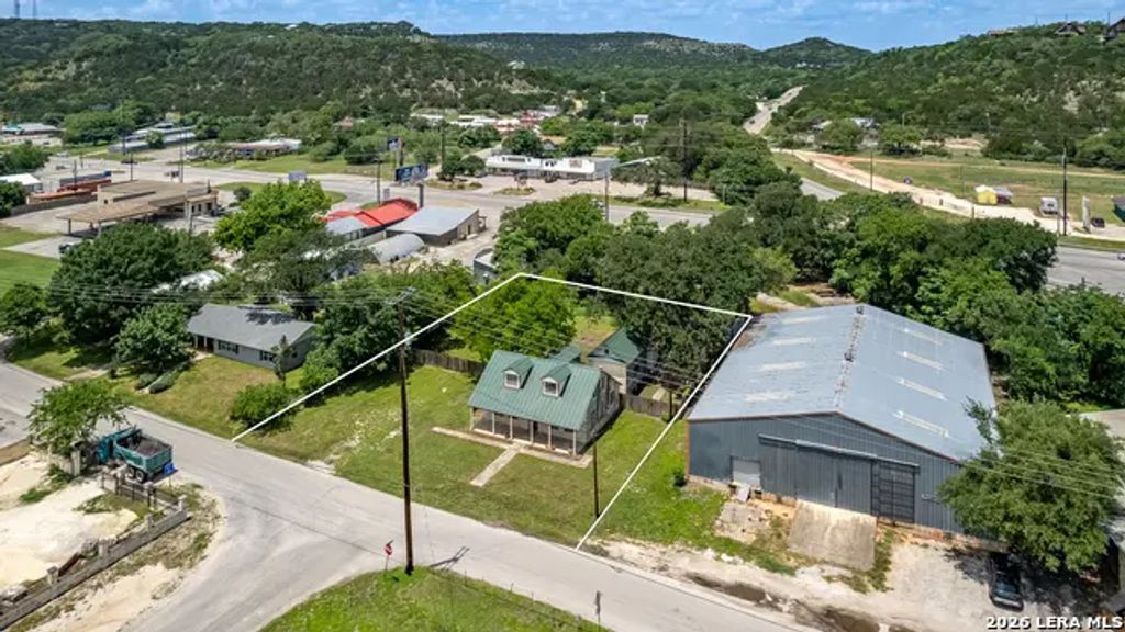 1790 Sattler Rd, New Braunfels