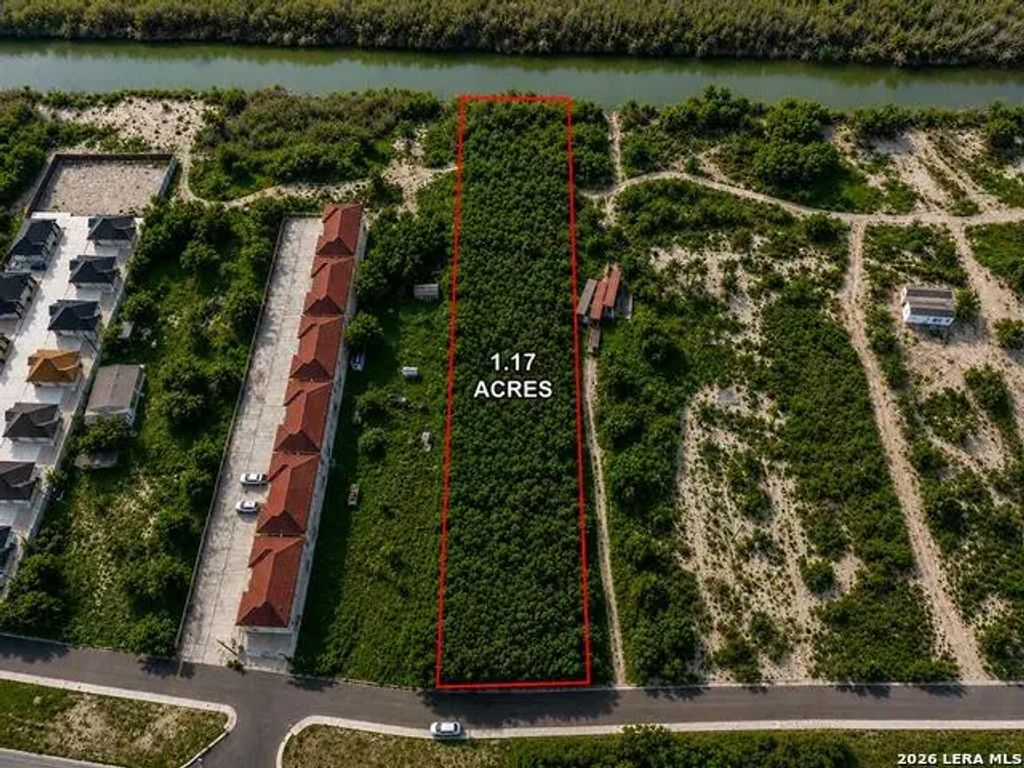 425 Riverside Dr., Eagle Pass