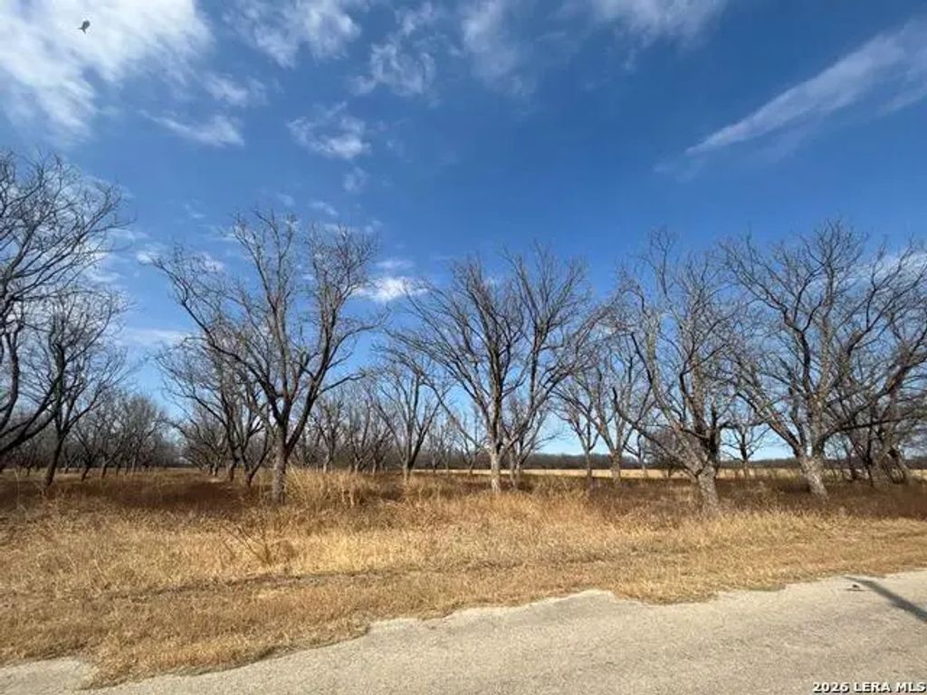 330 Stockley Rd, Quemado
