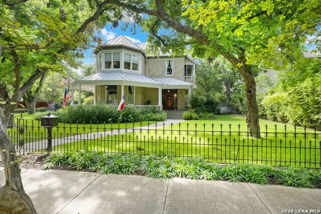 402 Madison, San Antonio