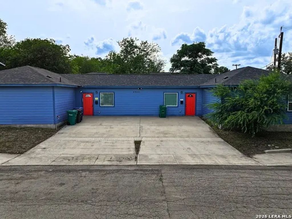 2902 S Laredo St, San Antonio